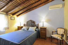 Hotels in Valdecaballeros